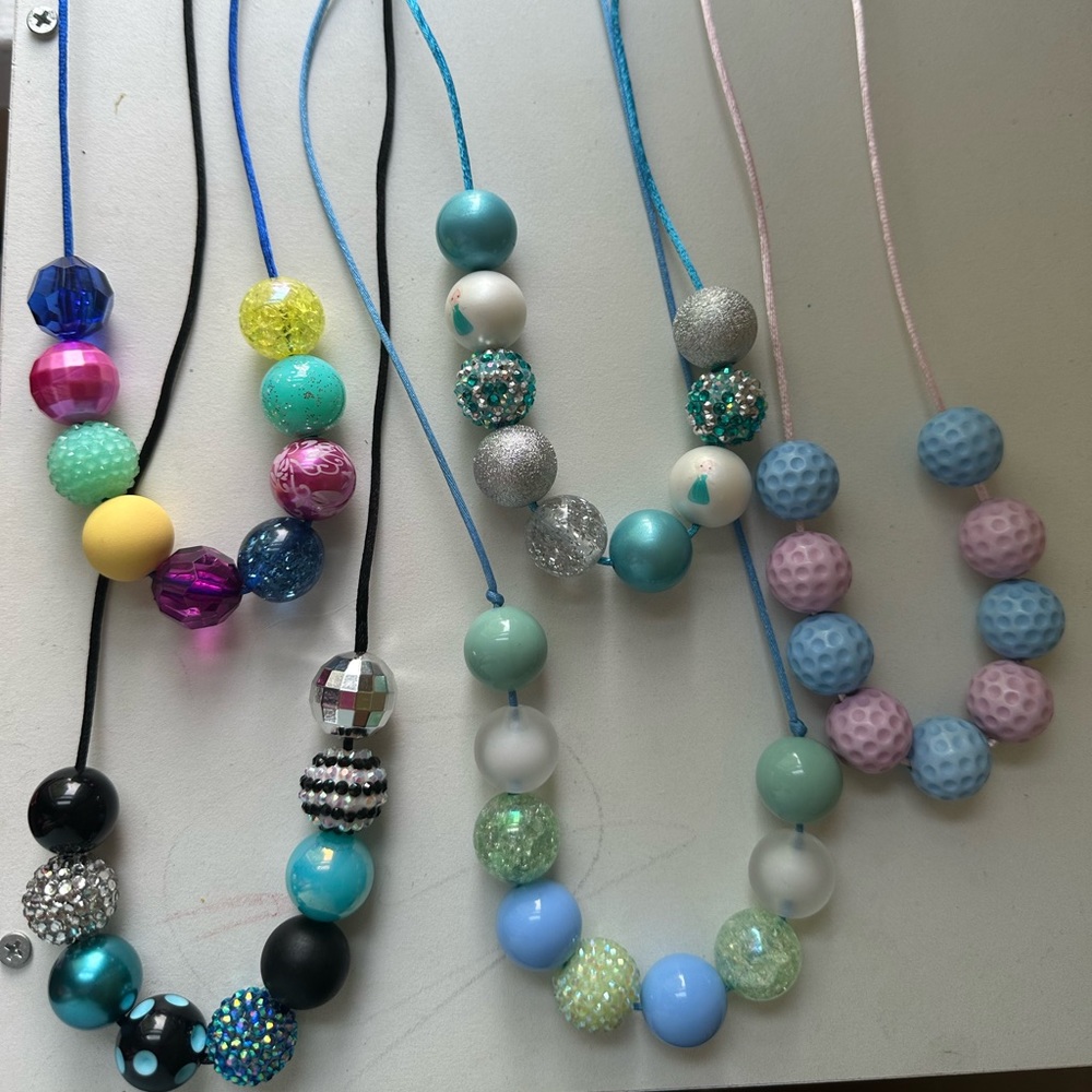 Girls bubblegum necklaces